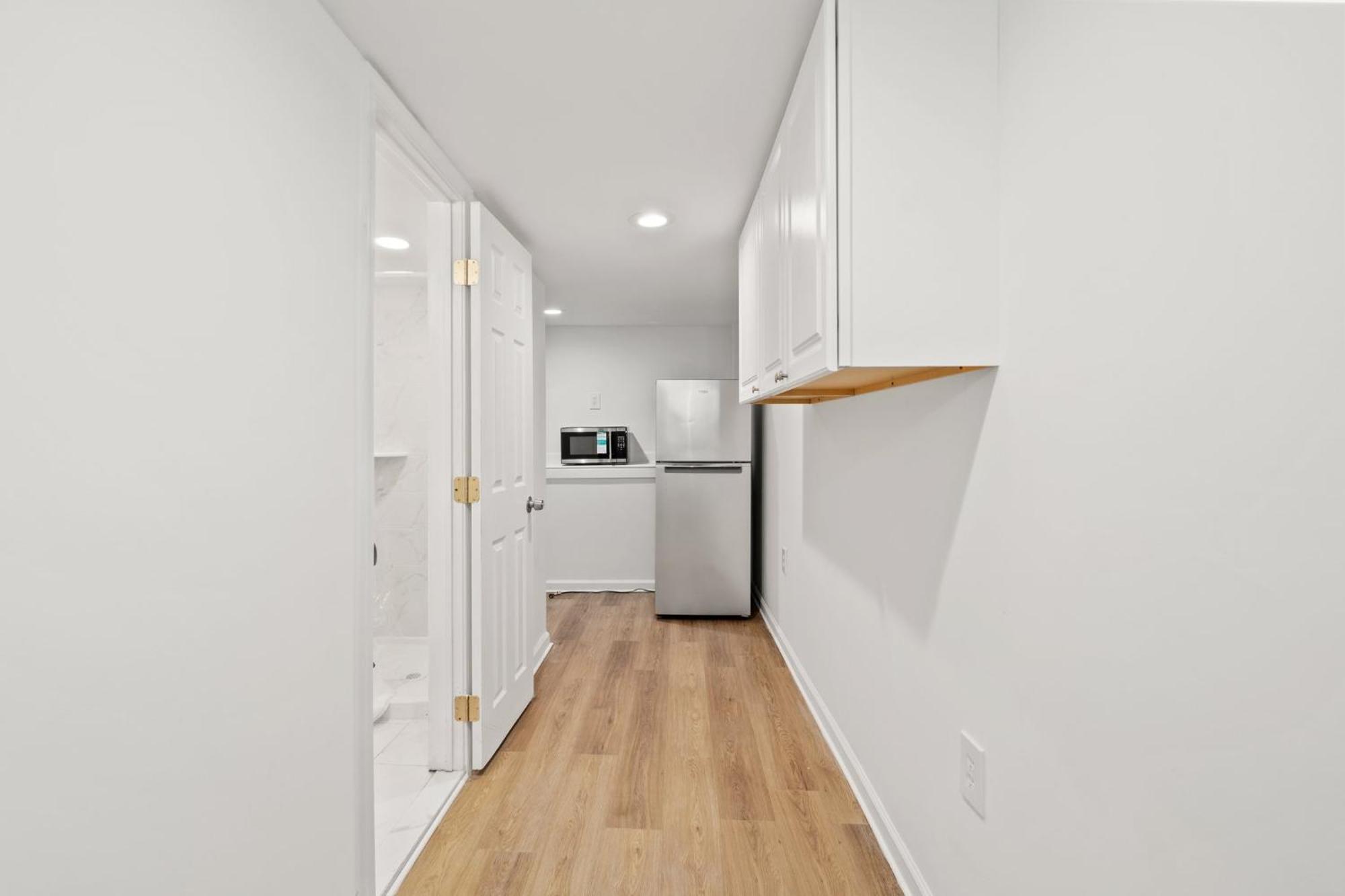 Charming 4-bedroom Townhome In Fabulous With Ac, Wifi Washington