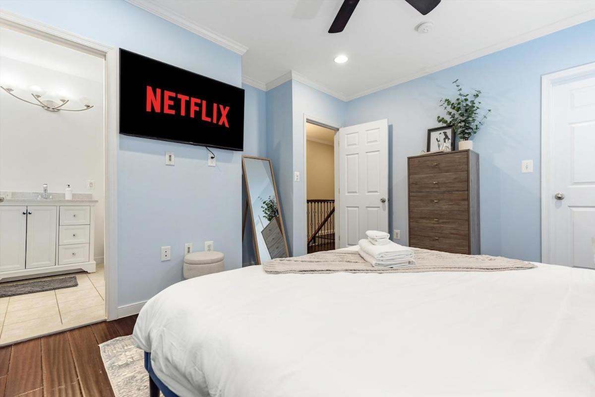Exceptional 4-br Near Rock Creek Park