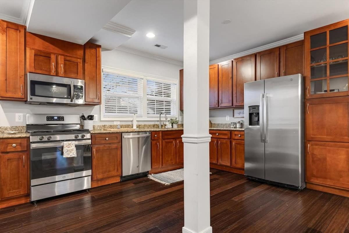 Holiday home Exceptional 4-br Near Rock Creek Park