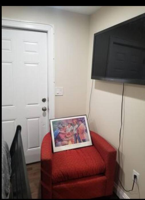 Beautiful New 4 Bedroom 3 Bath Family Or 1 Bedroom Nr Howard U Downtown Nw Dc Washington