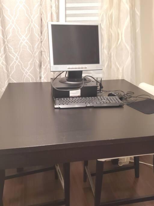 Beautiful New 4 Bedroom 3 Bath Family Or 1 Bedroom Nr Howard U Downtown Nw Dc Bed & Breakfast