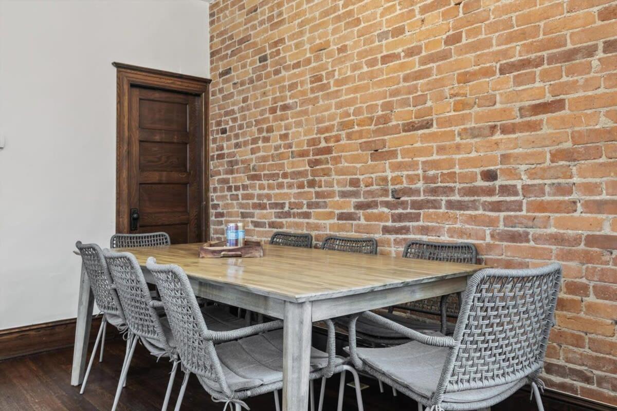 3-br Historic Nestled Btw Petworth & Cohi Holiday home