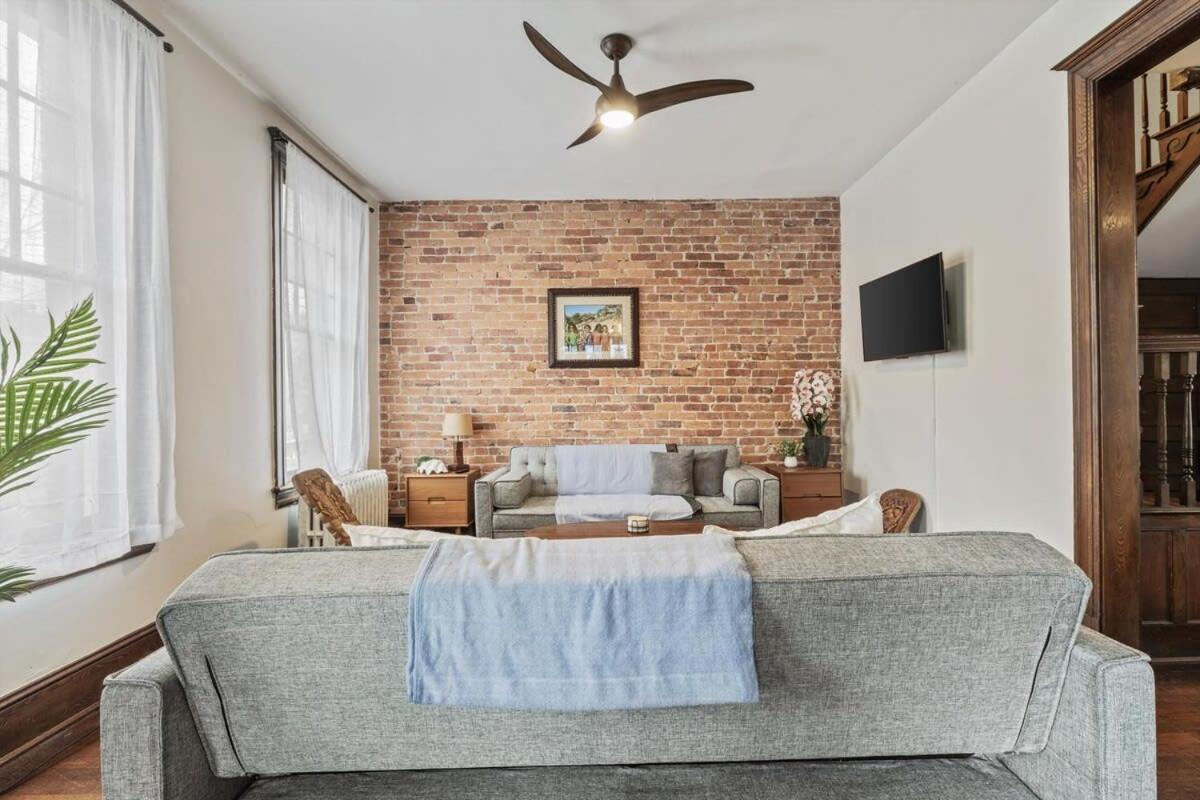 3-br Historic Nestled Btw Petworth & Cohi