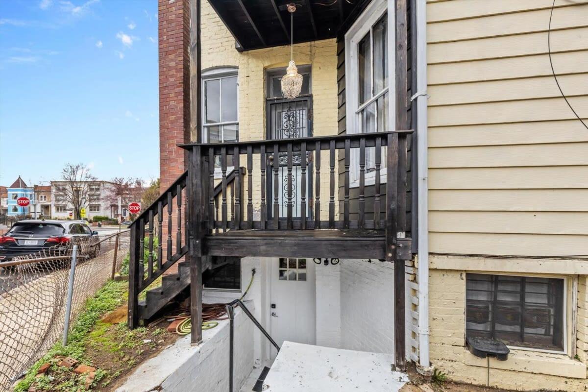 3-br Historic Nestled Btw Petworth & Cohi