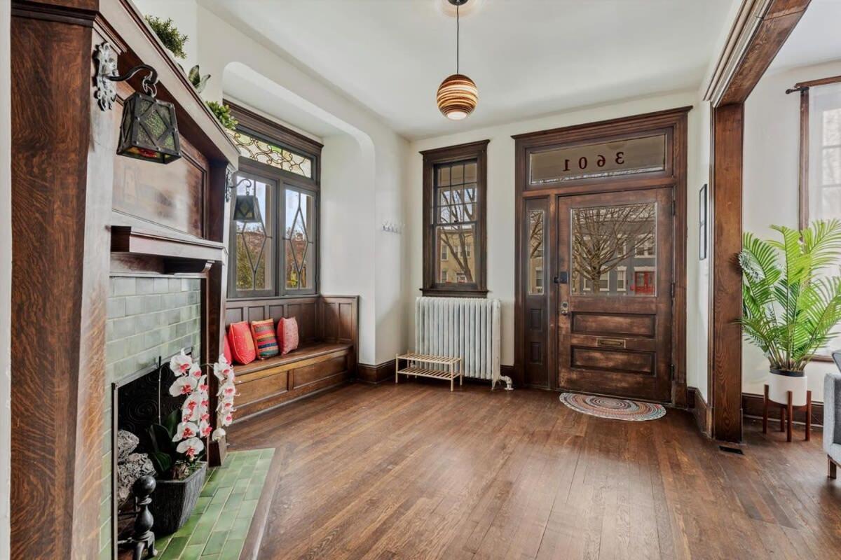 Holiday home 3-br Historic Nestled Btw Petworth & Cohi