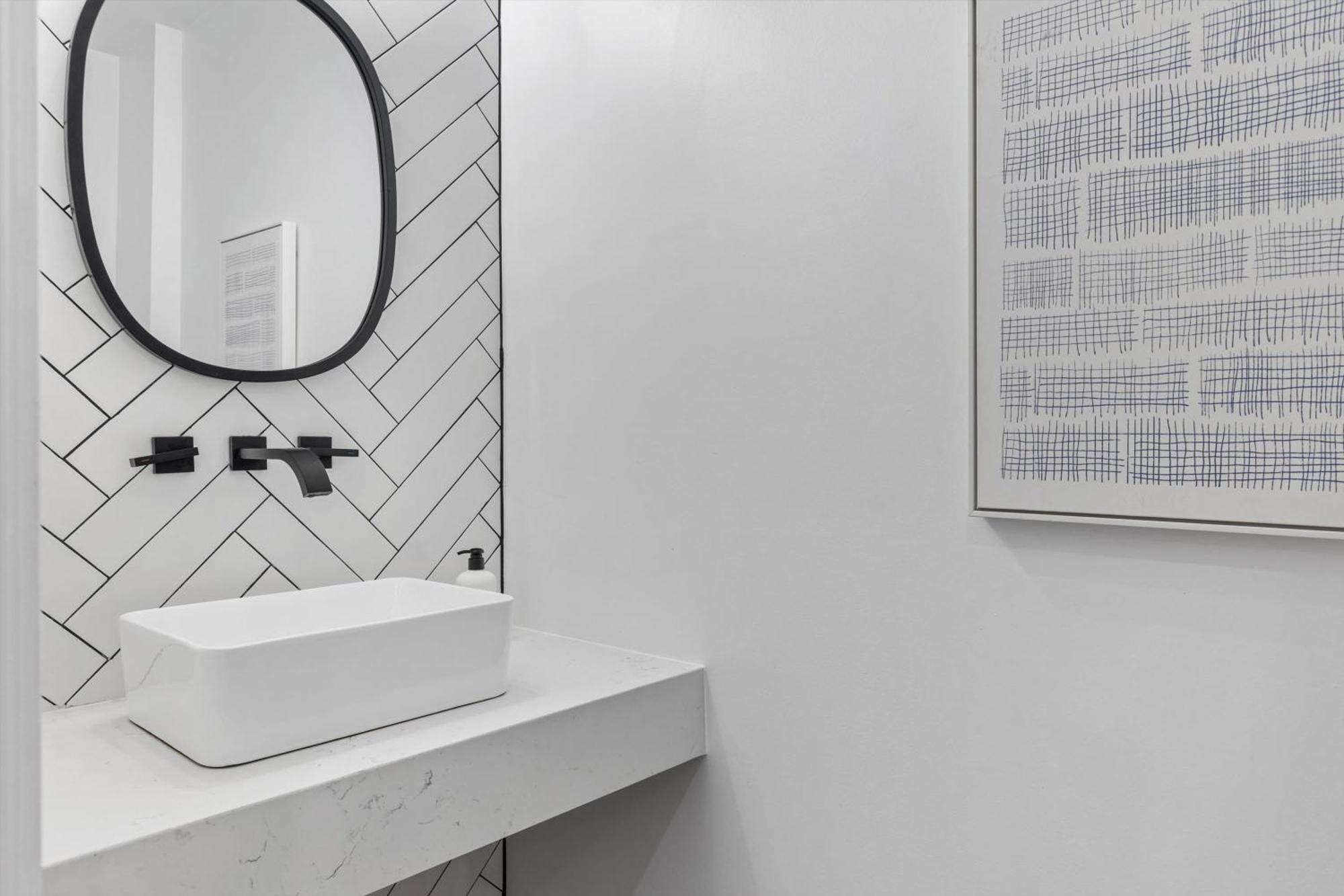 Dc 5-br Townhome - Walk To Metro-rail Washington