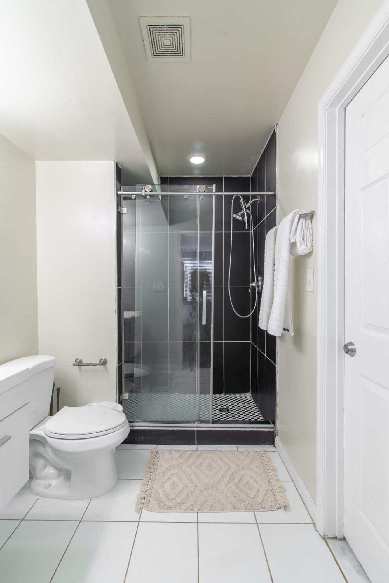 Bed & Breakfast Luxury & Private In Dc Washington