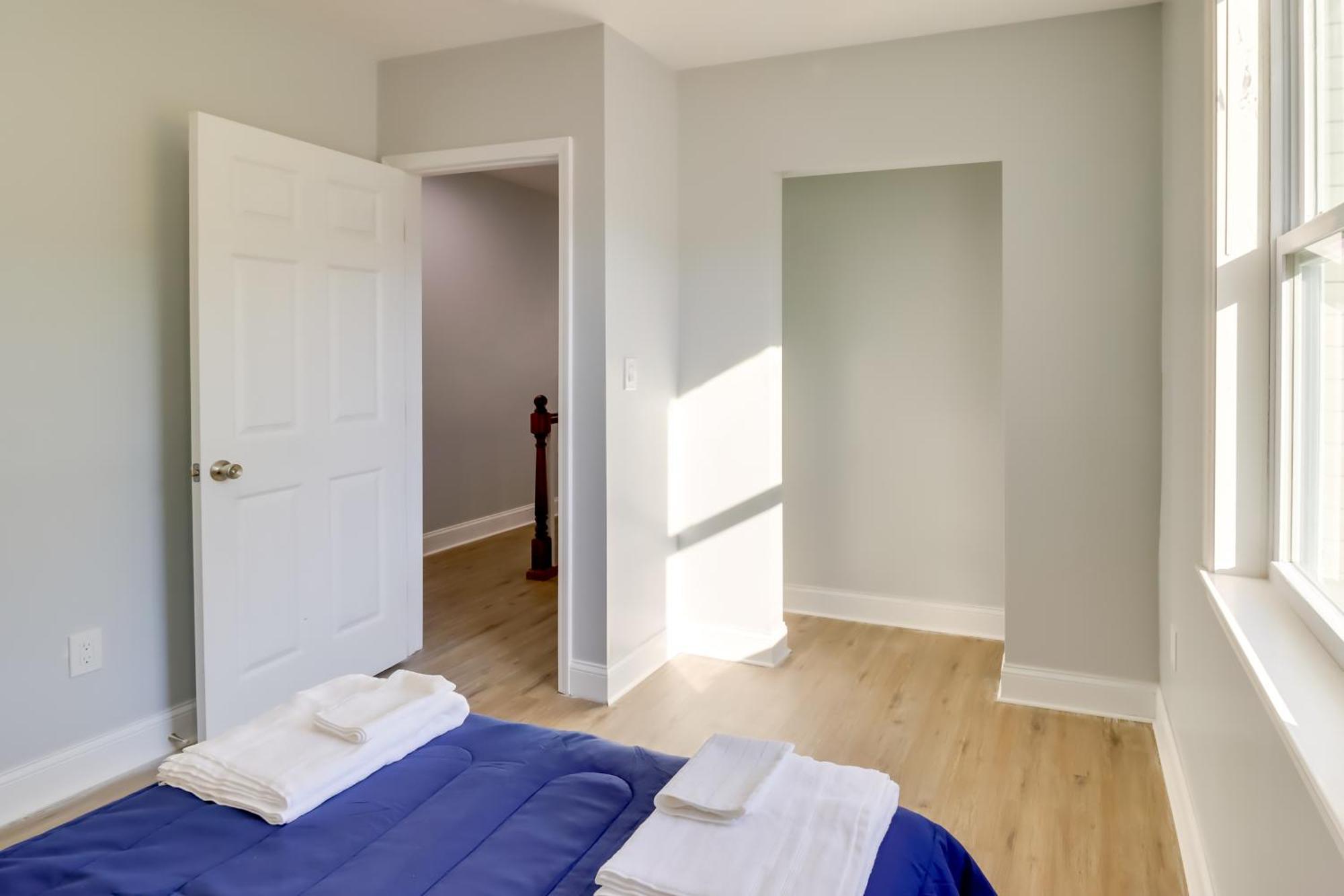 5 Mi To National Mall Dc With Pool Table Holiday home Washington