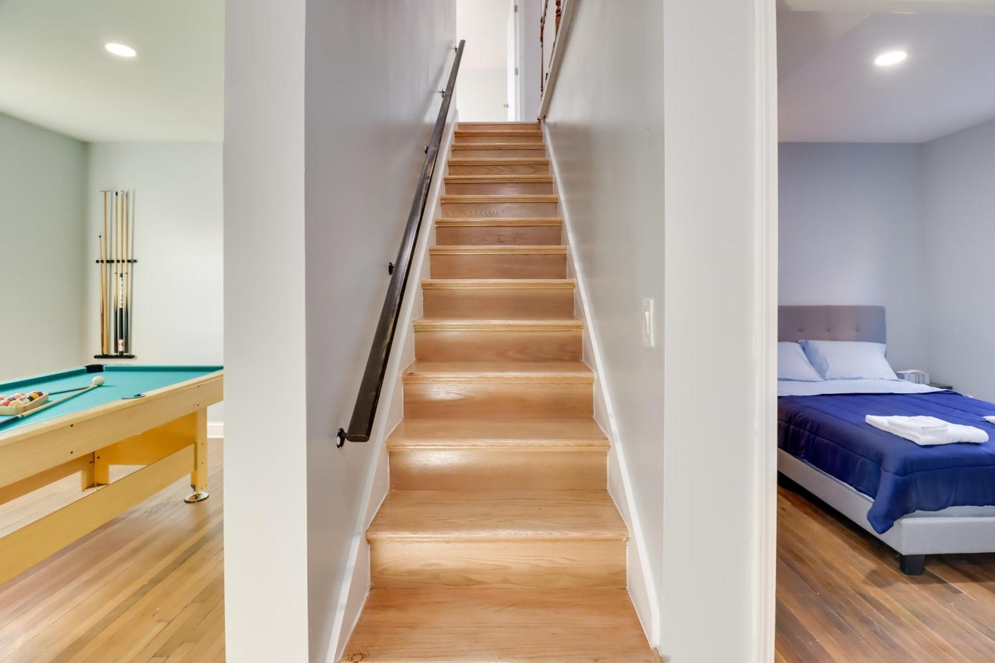 Holiday home 5 Mi To National Mall Dc With Pool Table