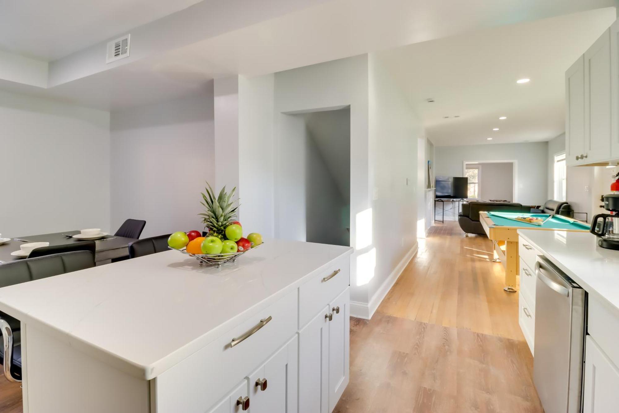 5 Mi To National Mall Dc With Pool Table Holiday home Washington