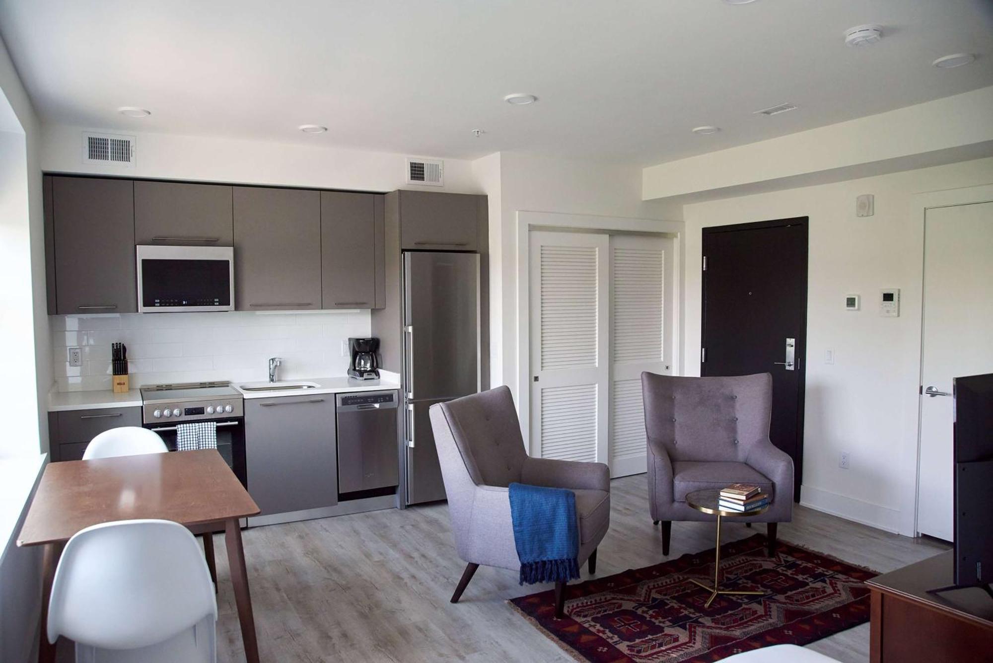 Aparthotel Reside Navy Yard, A Wyndham