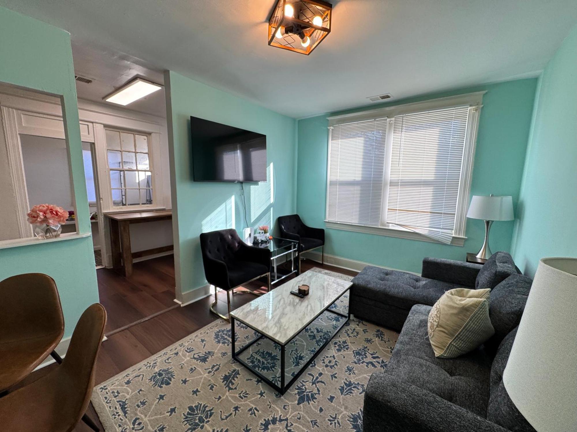 Gorgeous In Dc With 4bedrooms-6beds * Washington