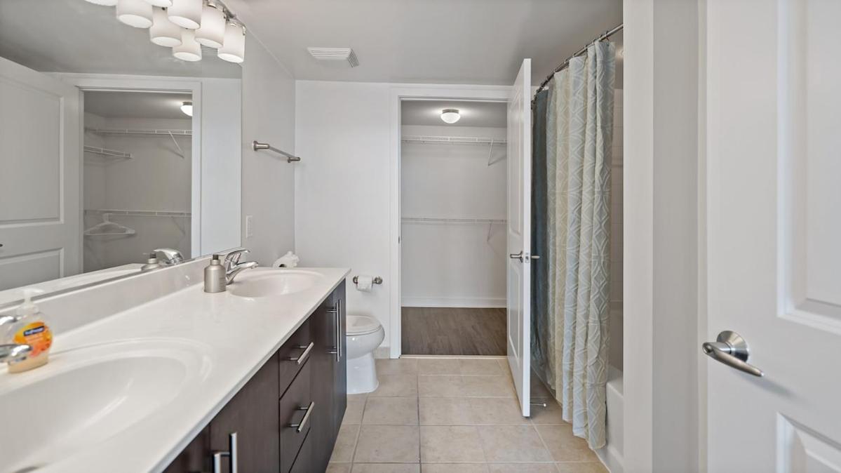 The Voya - Navy Yard Aparthotel Washington