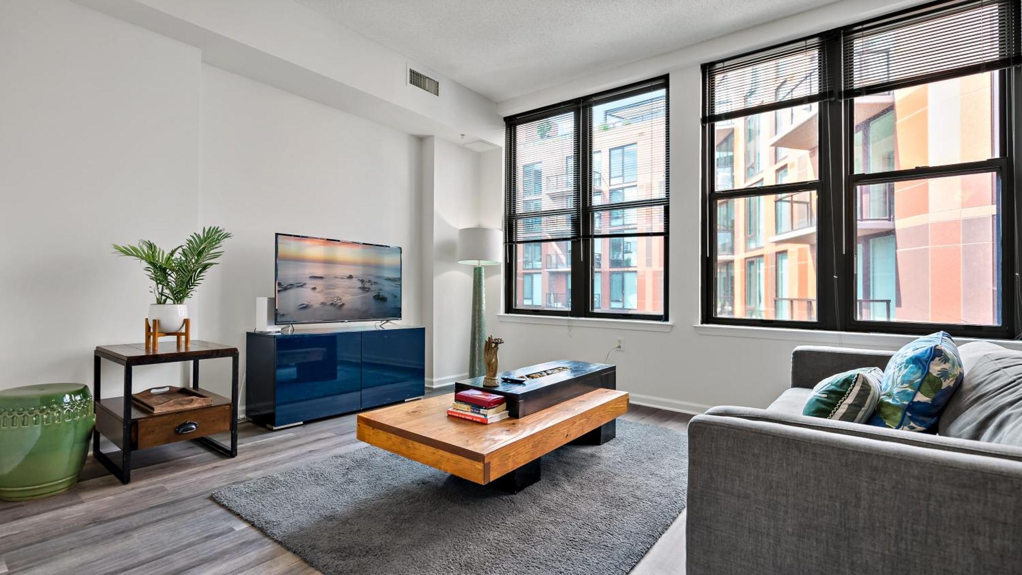 The Voya - Navy Yard Aparthotel *
