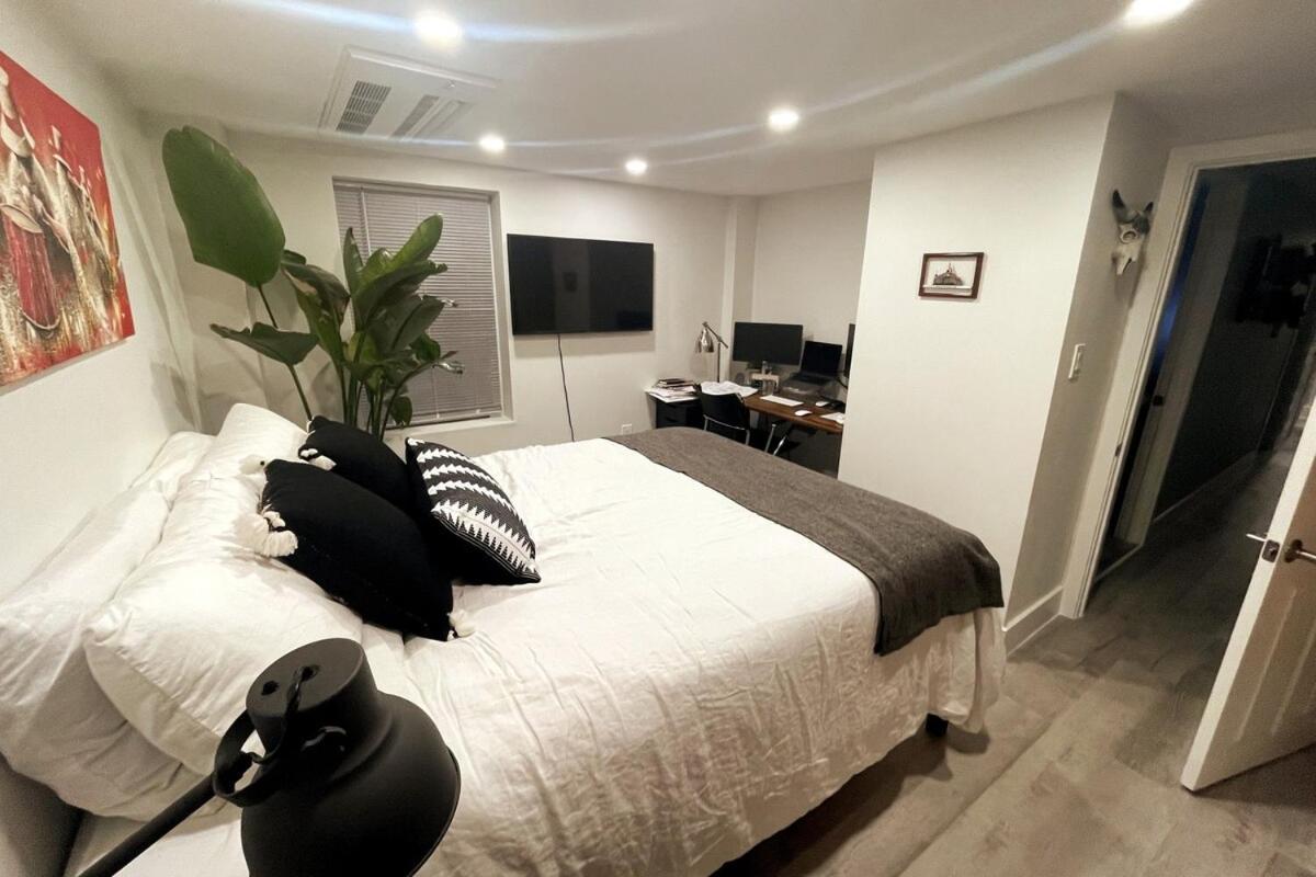 Stylish Basement Perfect For Long Washington
