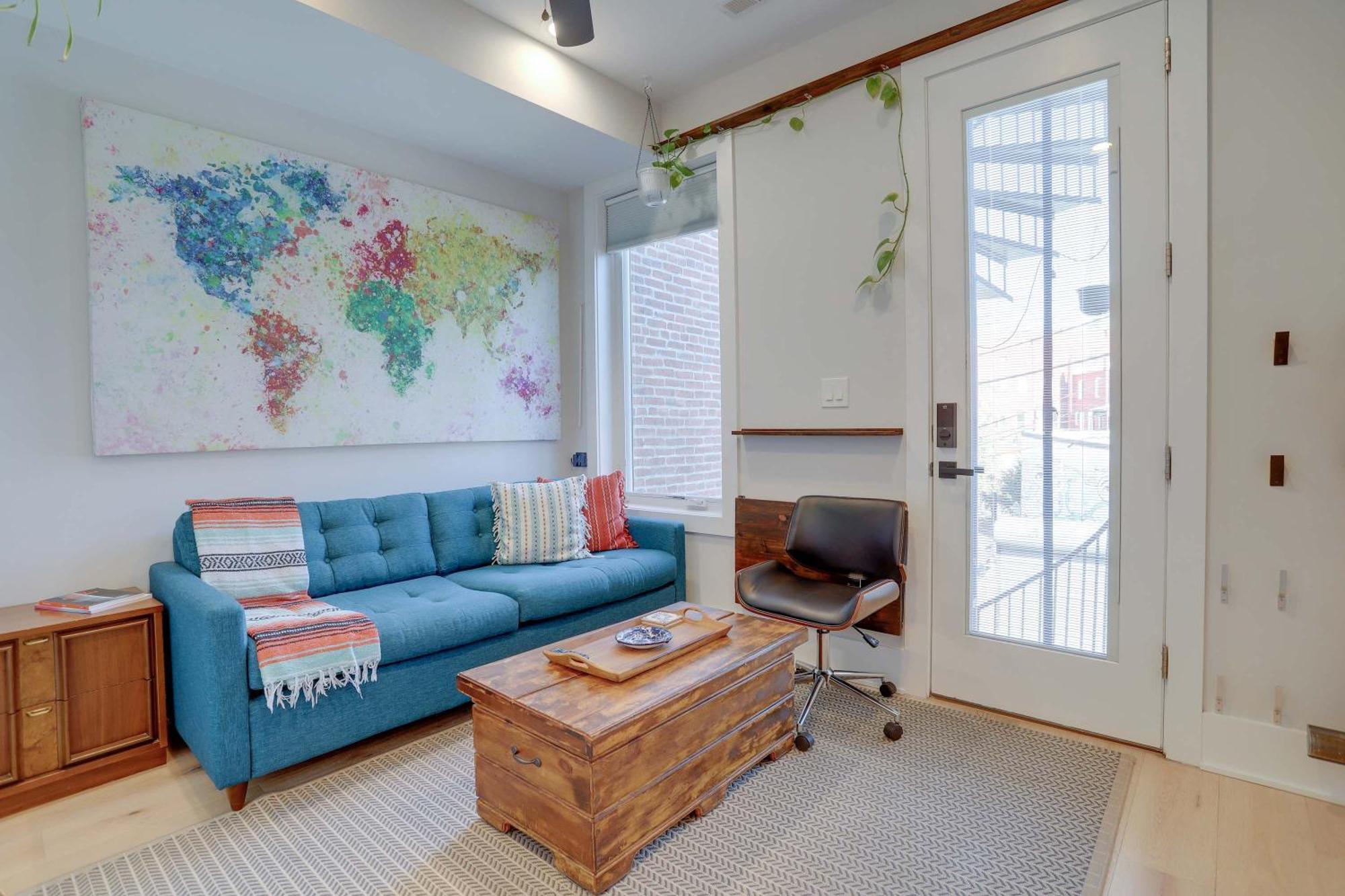 Sojourn Worldly 1 Bedroom 2 Ba 2 Blocks To Shaw Metro