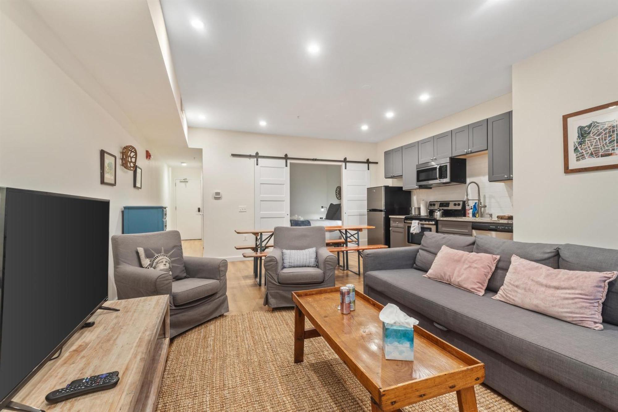 1-br Getaway In The Heart Of Adams Morgan Apartment