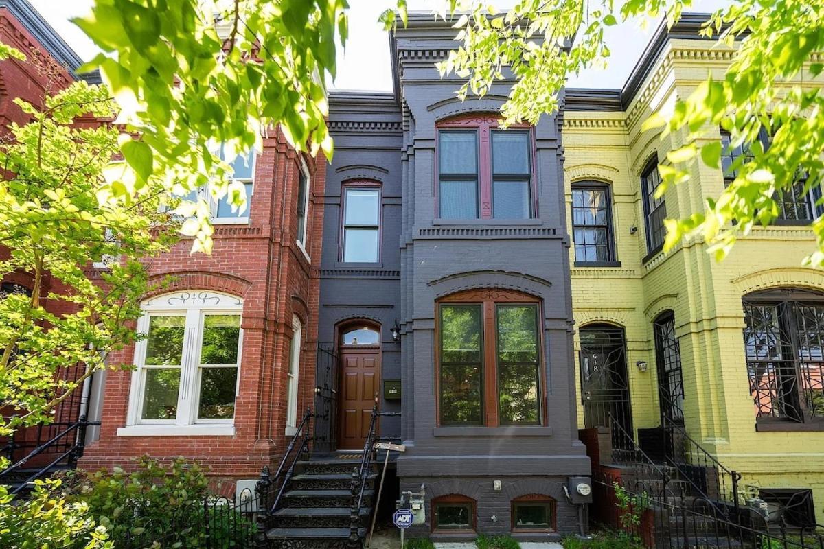 Cozy Vintage Escape 4br 4ba Near Dc Attractions! Holiday home
