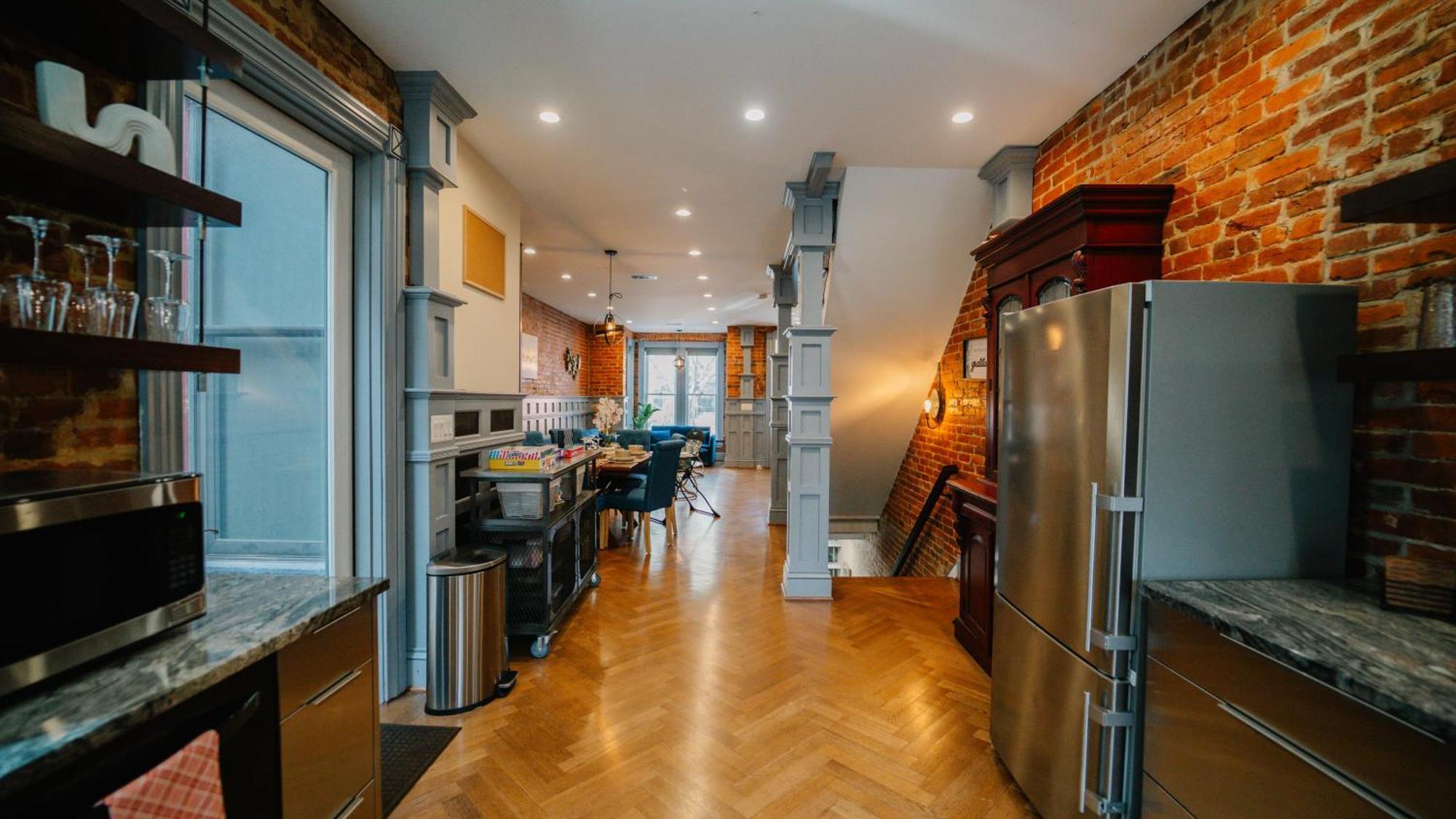 Holiday home Cozy Vintage Escape 4br 4ba Near Dc Attractions!