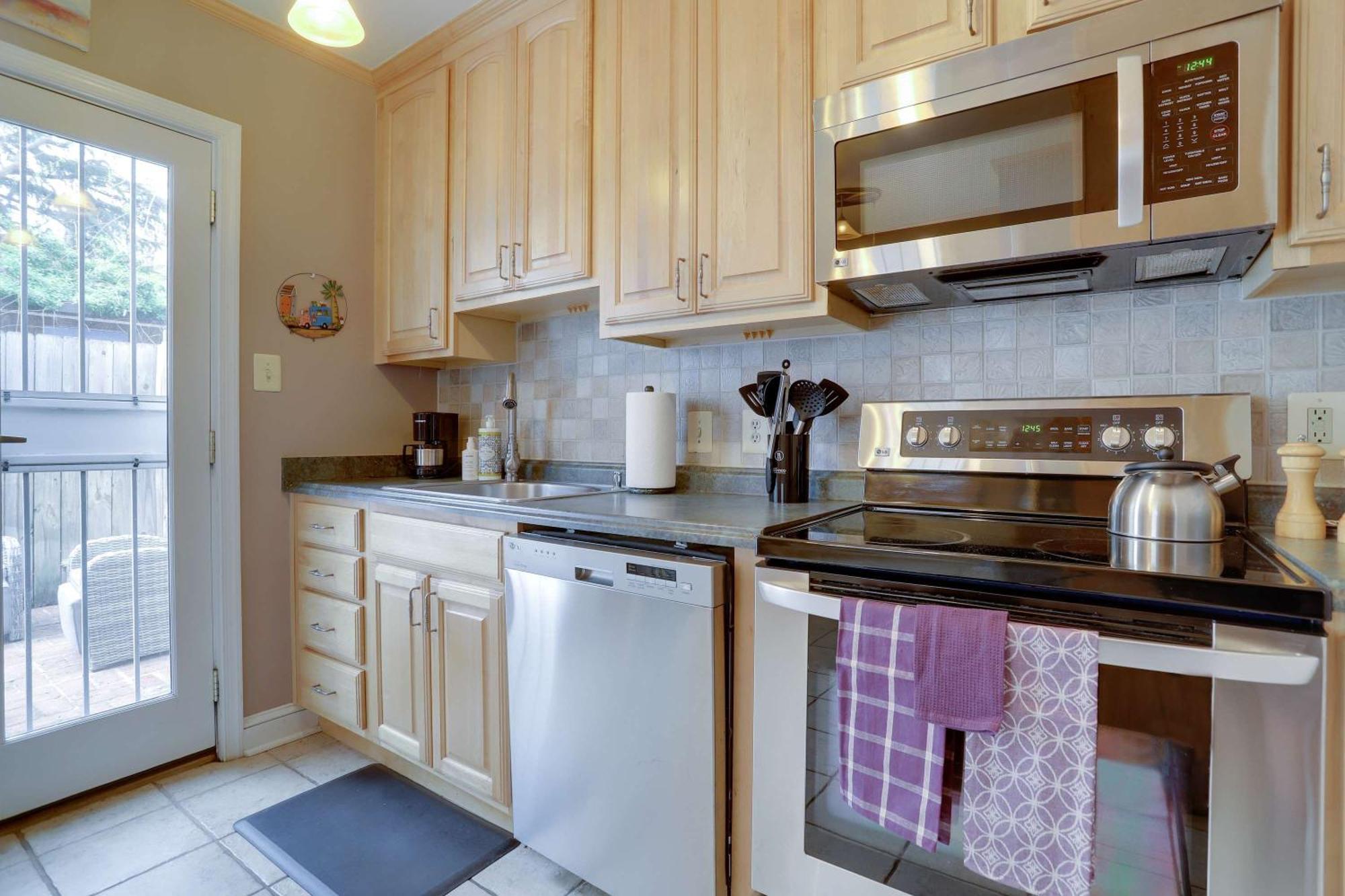 Sojourn Only 8 Blocks To Capitol And Private Patios *