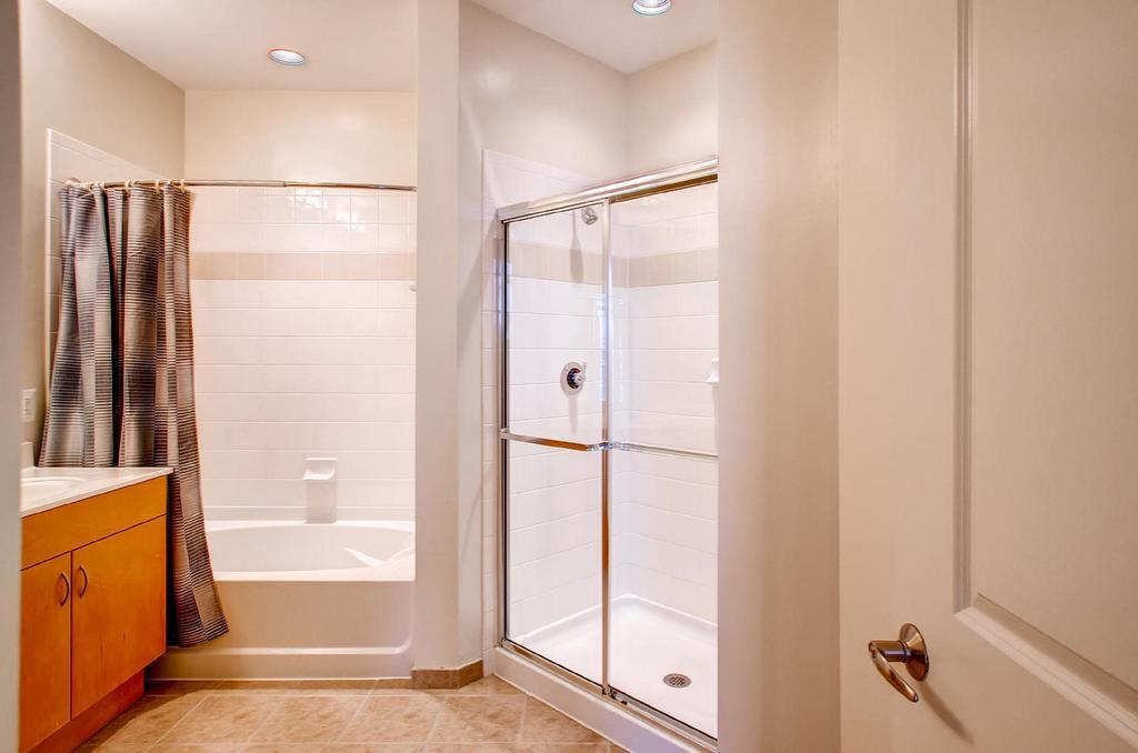 Global Luxury At M Street 4*