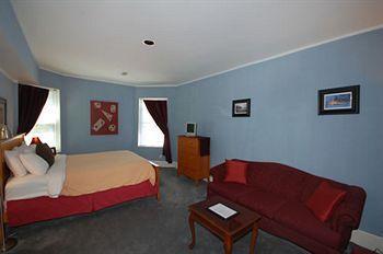 Hotel Meridian Manor 3*