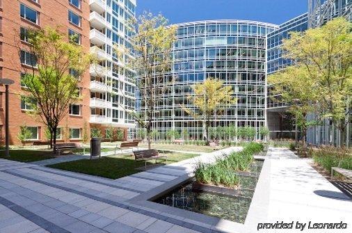 Apartment The Avenue By Executive Apartments Washington