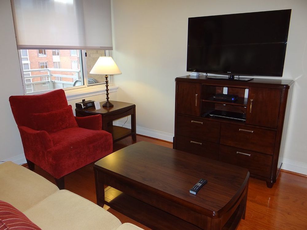 The Avenue By Executive Apartments Apartment Washington