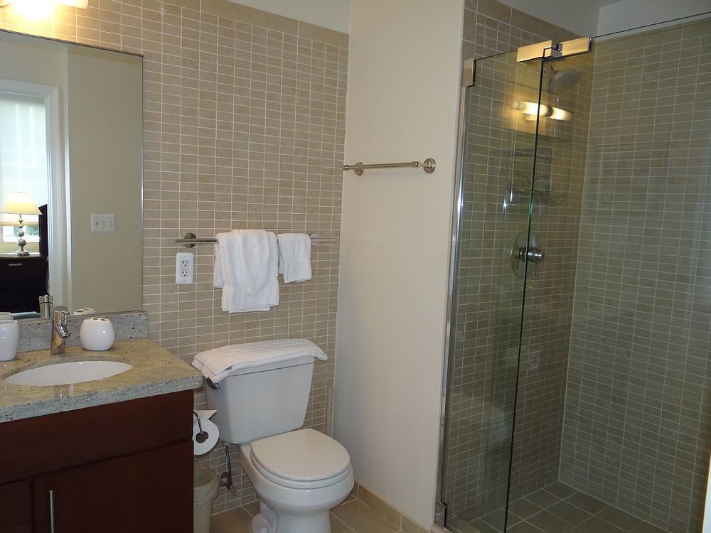 The Avenue By Executive Apartments *