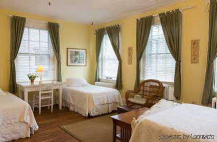 Adam's Bed & Breakfast Washington