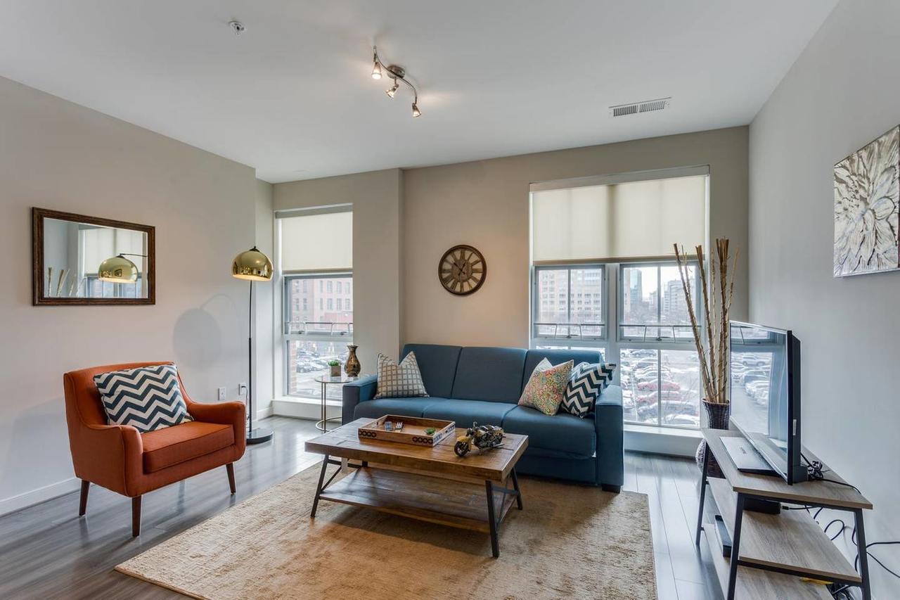 Two Bedroom On H Street