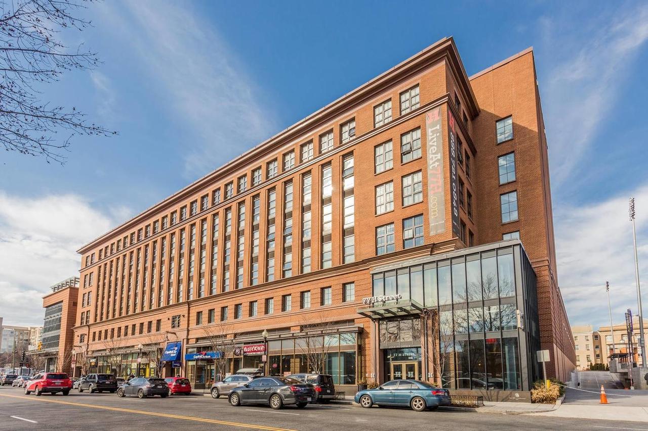Apartment Two Bedroom On H Street Washington