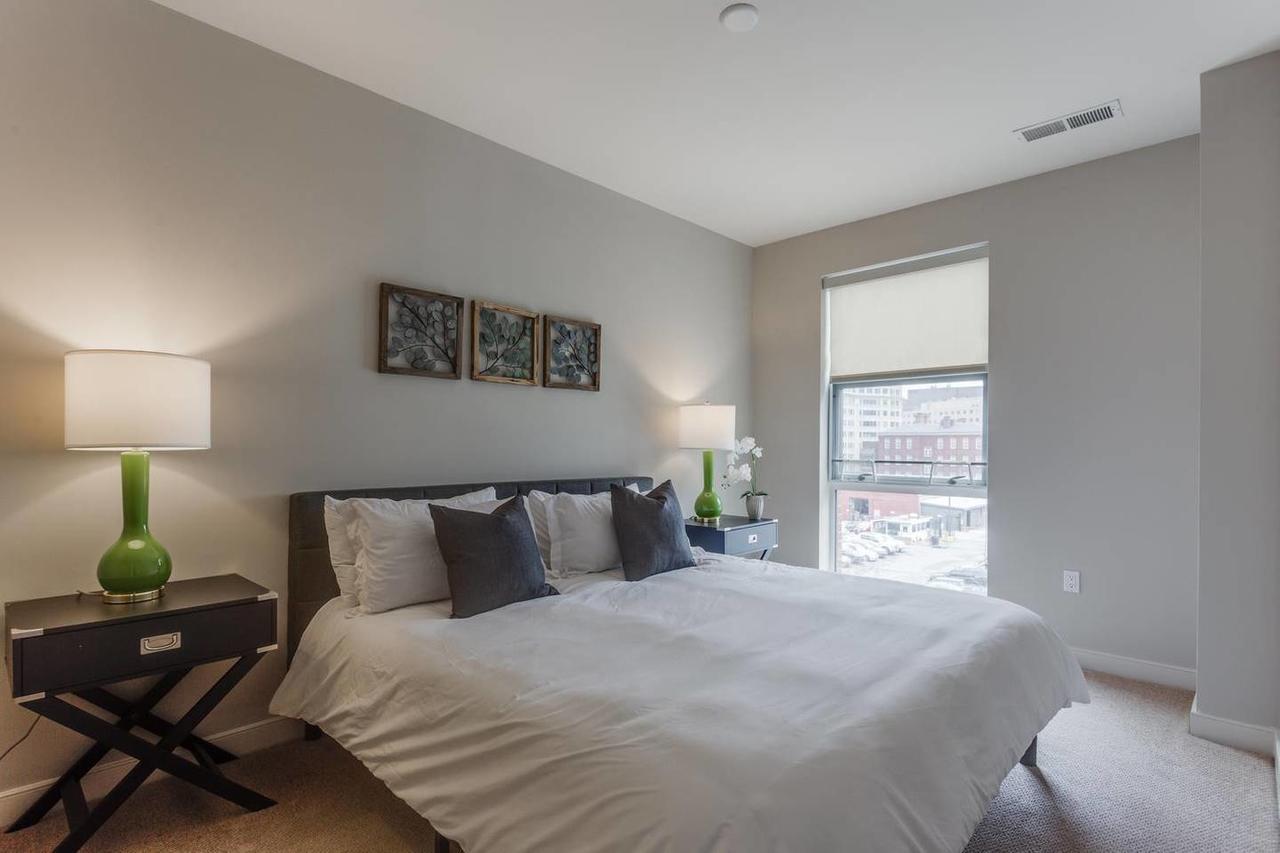 Two Bedroom On H Street * Washington