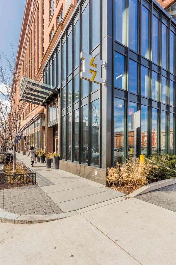 Apartment Two Bedroom On H Street
