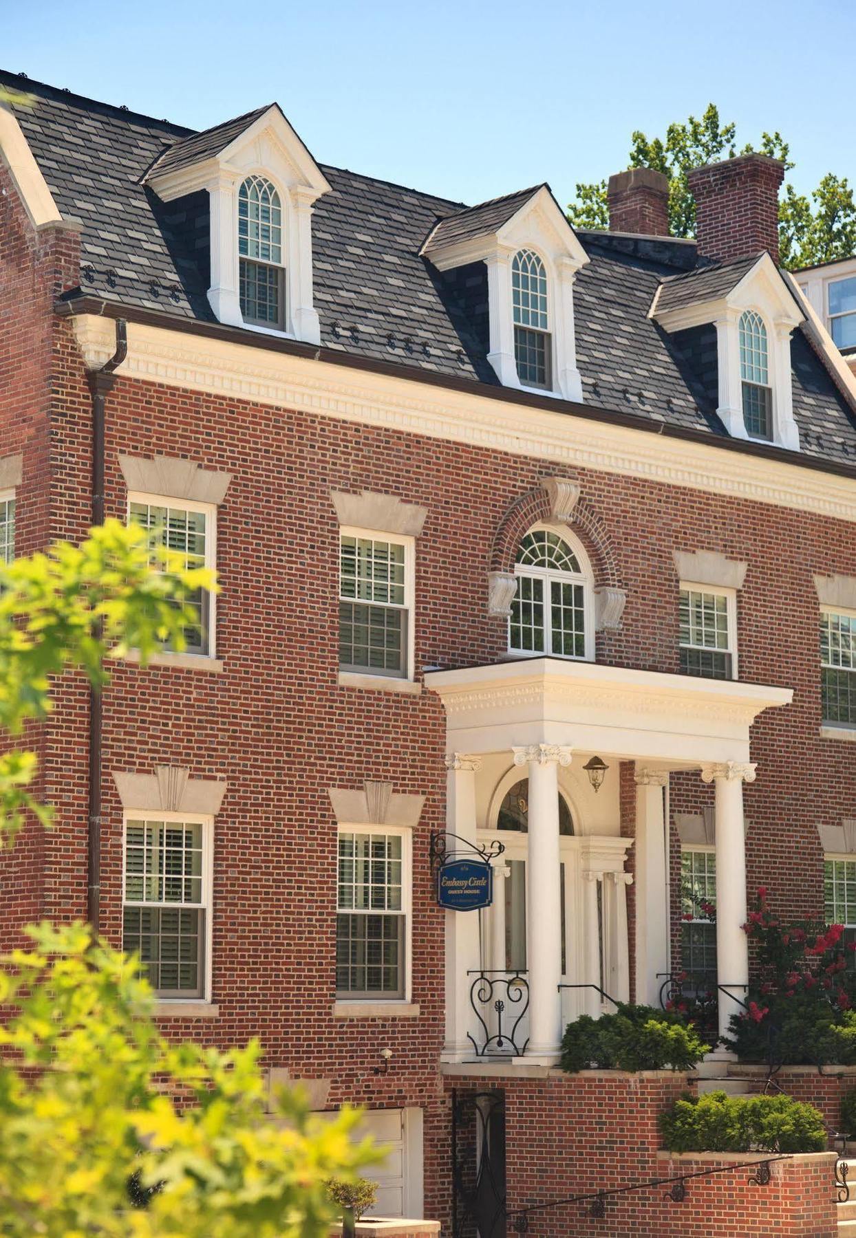 Embassy Circle
