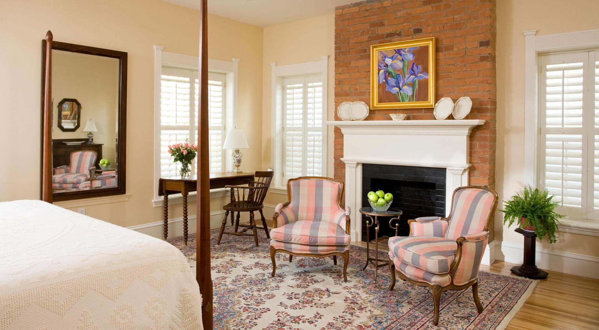 Embassy Circle 4* Washington