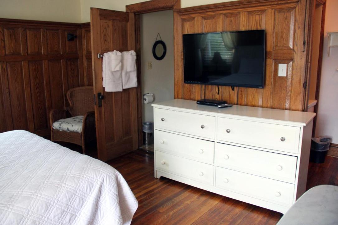 Bed & Breakfast Adam's