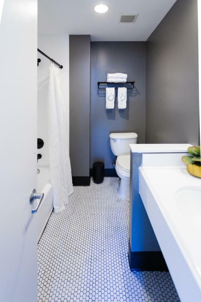 Dupont Circle Embassy By Found Hotel 3*