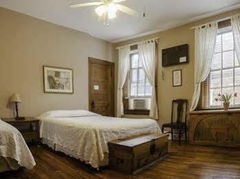 Adam's Bed & Breakfast Washington