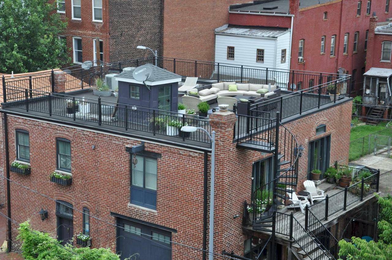 Luxury Fire House - Memorable Stay! Metro Parking Lofts 