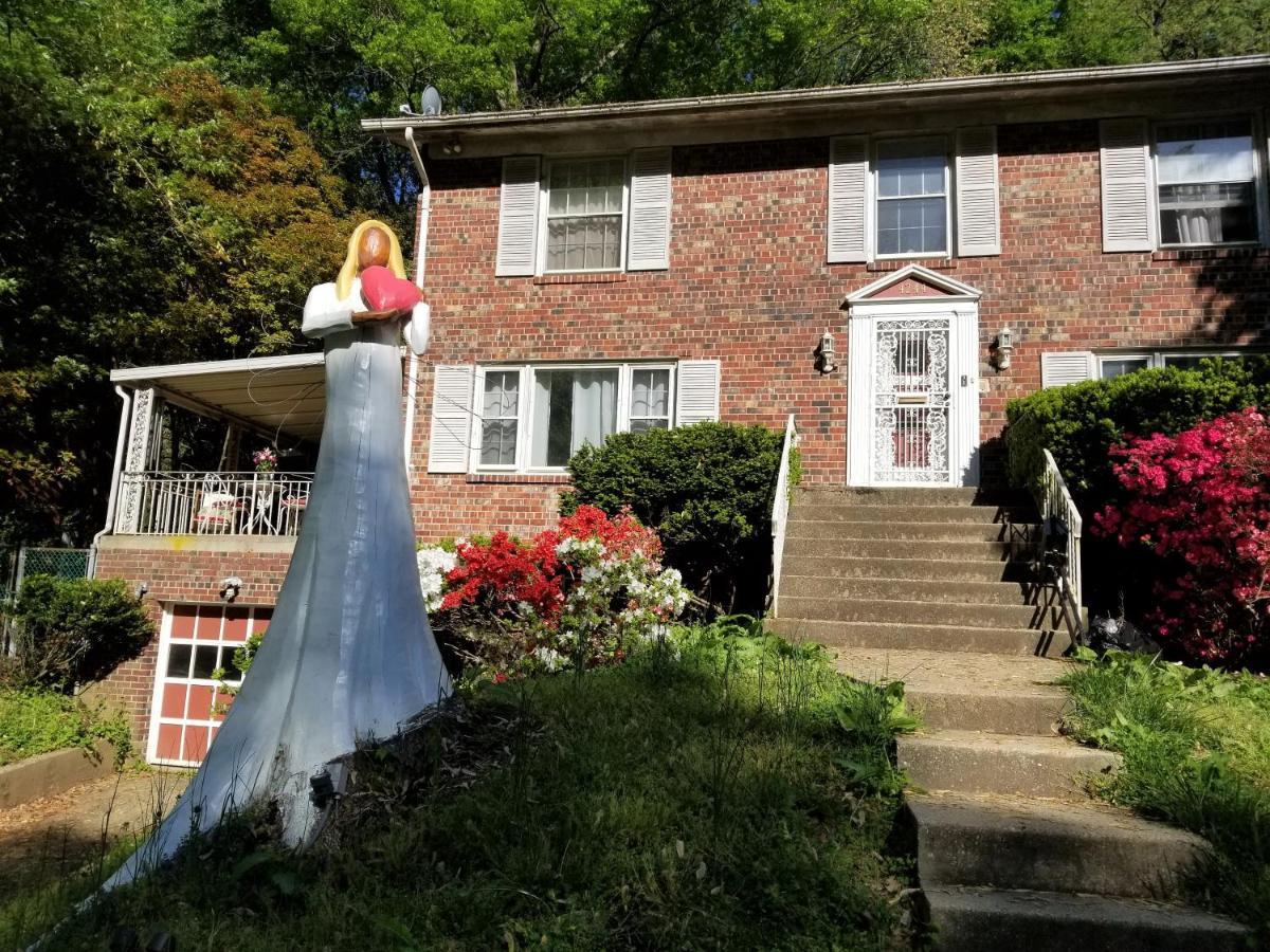 Private Retreat In Dc